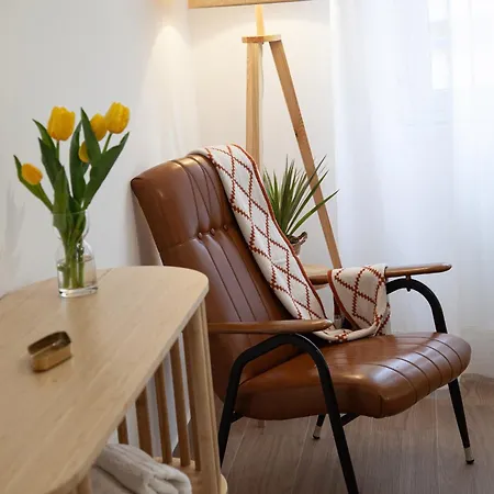 La Casa Di Franca: Centro Apartment